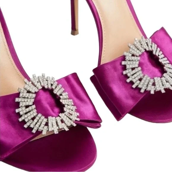 NEW Express Purple Satin Bow Rhinestone Stilettos with Crystals - Picture 4 of 8